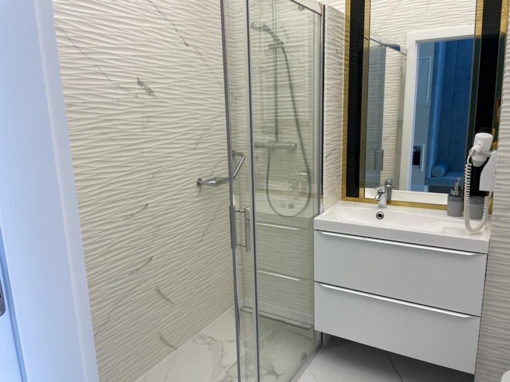 Apartament Faltom 20 Yacht Park Premium Gdynia Oda fotoğraf